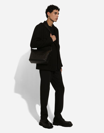 Dolce & Gabbana 양각 로고 디테일 카프스킨 크로스보디백 블랙 BM2265AG218