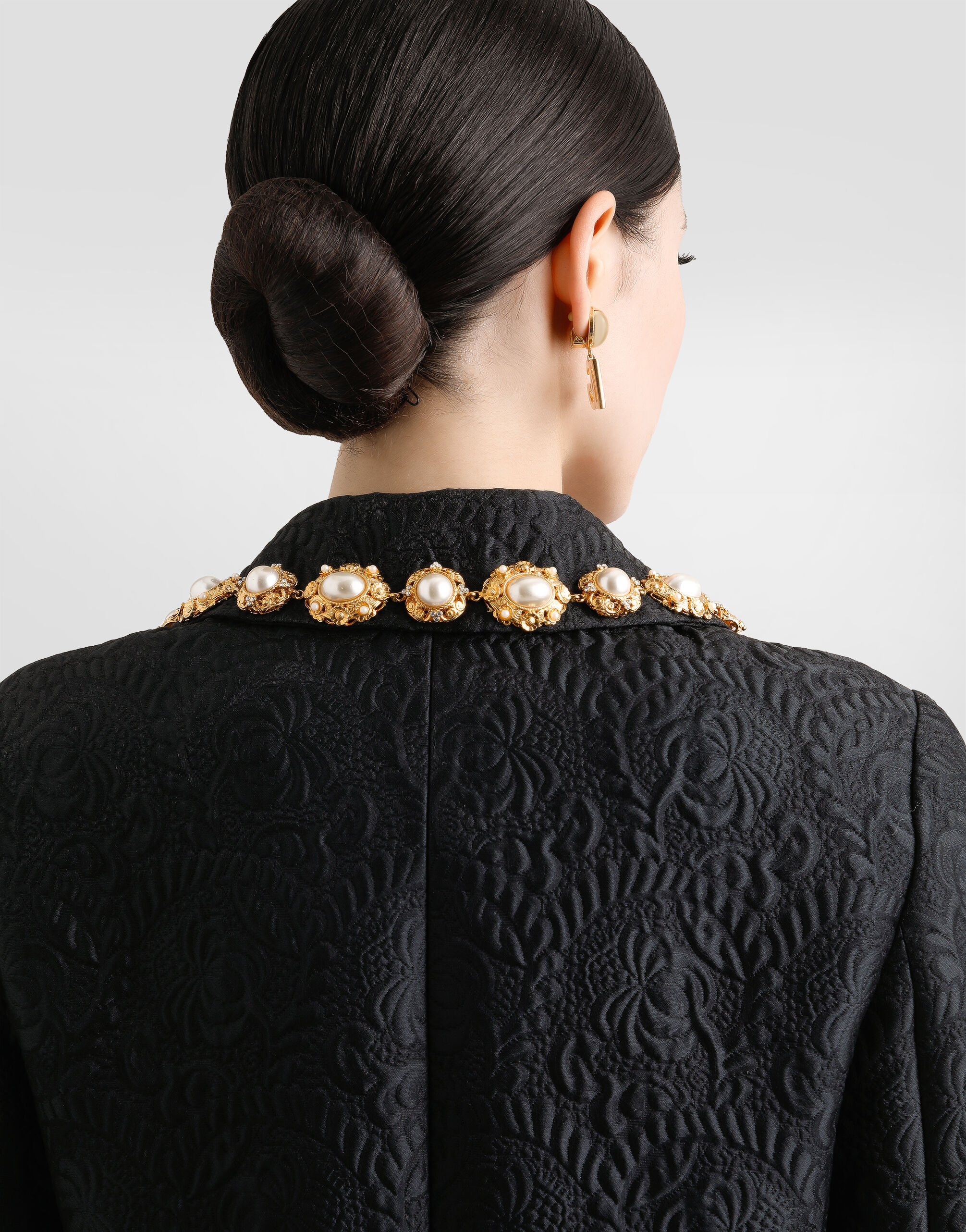 Blackのウィメンズ peony-motif brocade jacket | Dolce&Gabbana®