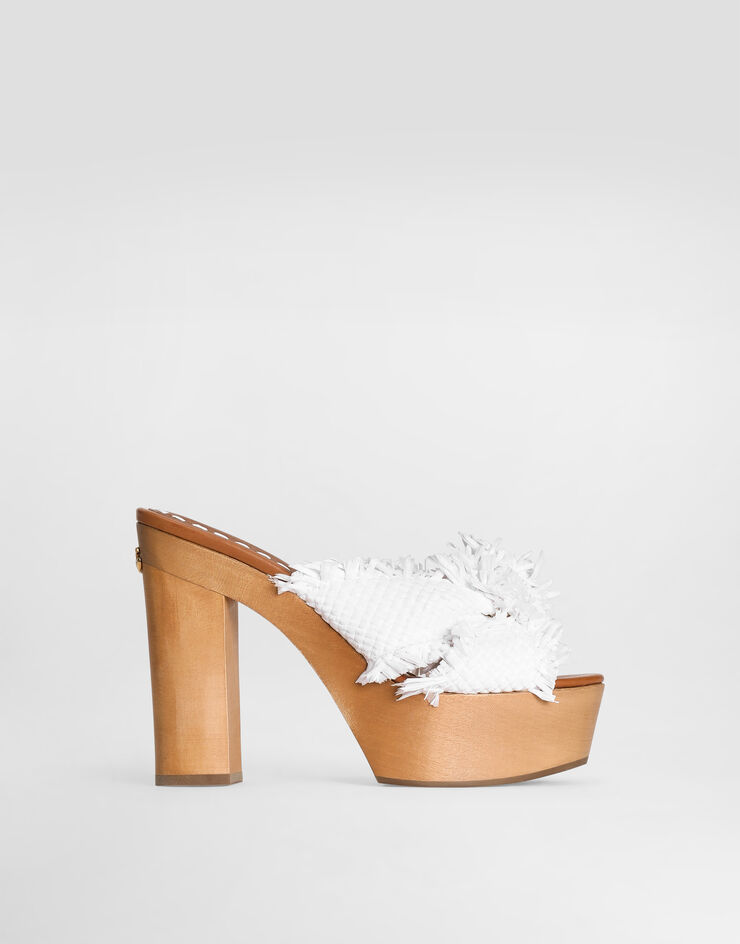 111 Dolce & Gabbana   