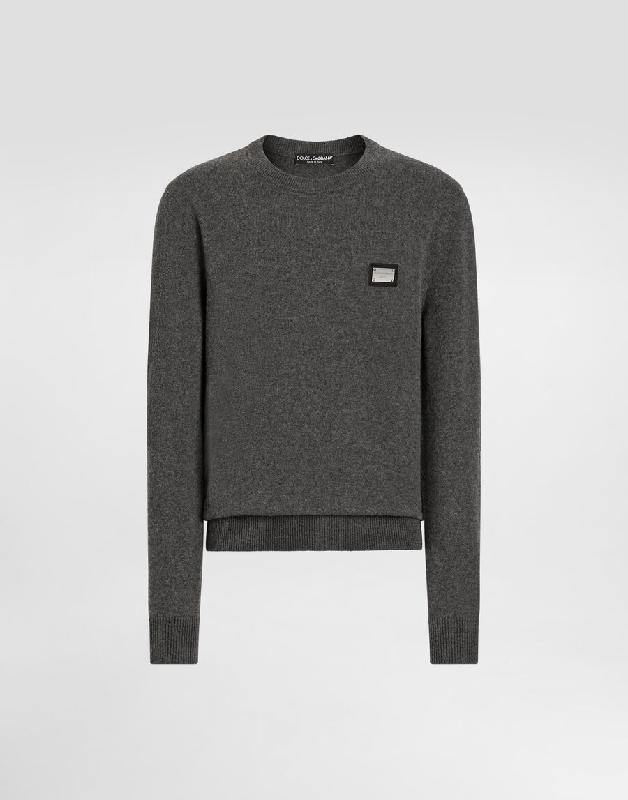 Wool round-neck sweater with branded tag