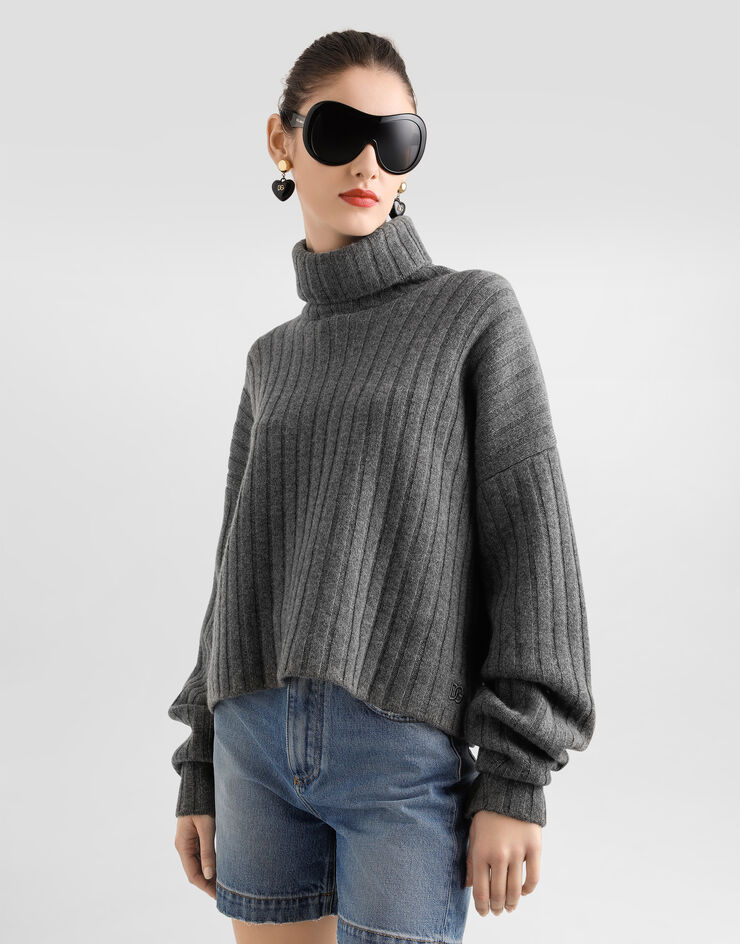Dolce & Gabbana Cashmere turtleneck pullover Grey FXW49ZJBW0S