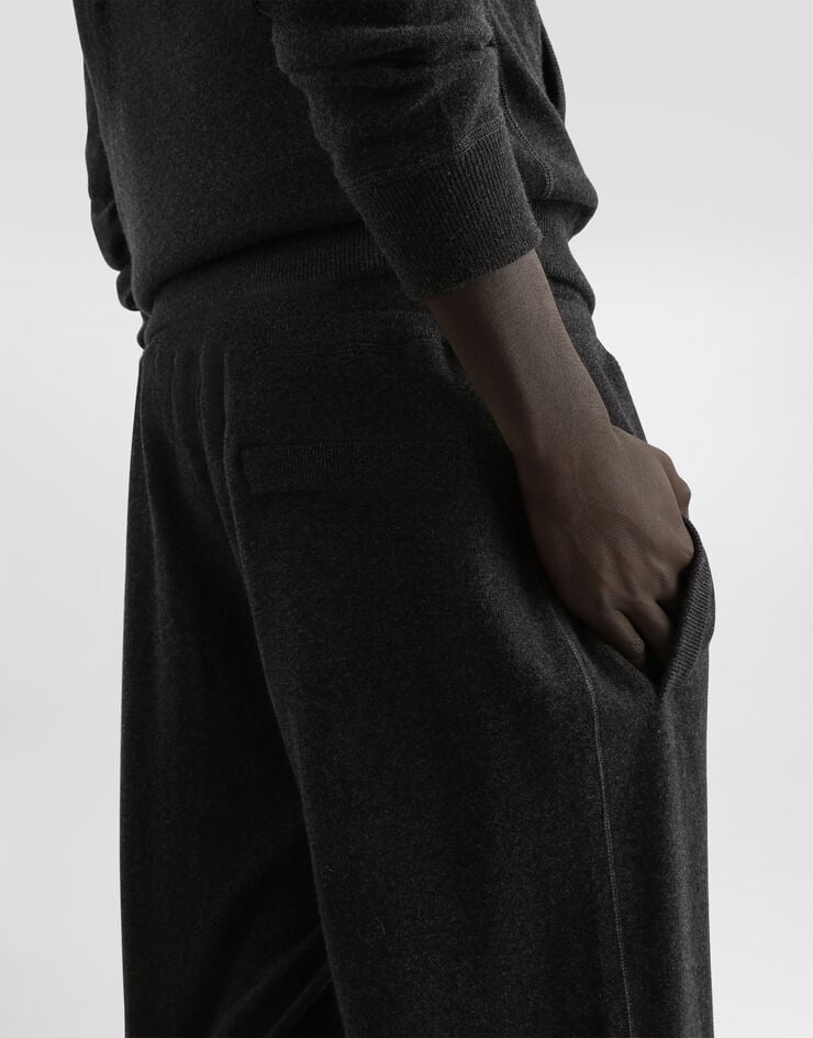 Dolce & Gabbana Smooth cashmere trousers Grey GXU27ZJBWIR