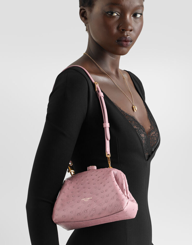 Dolce & Gabbana حقيبة يد Grandma Mini من جلد نعام وردي BB7993B8G31