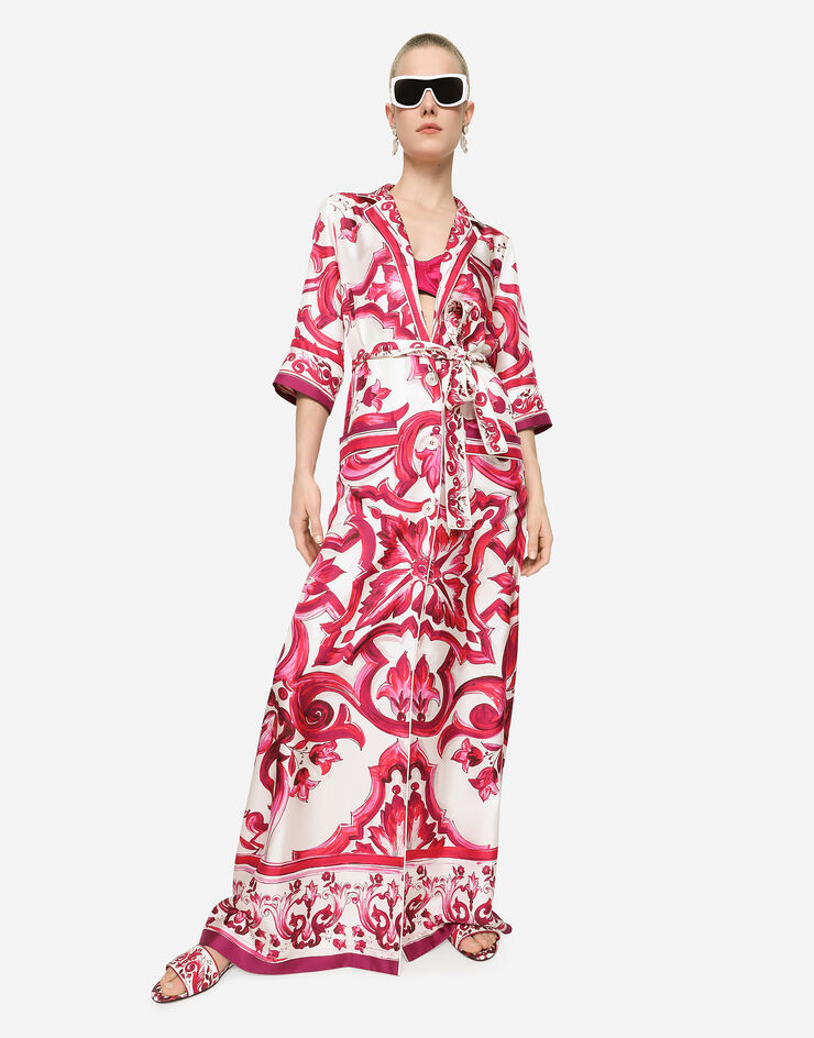 Dolce & Gabbana Vestido camisero largo de sarga con estampado Maiolica Multicolor F0AH2THI1BD