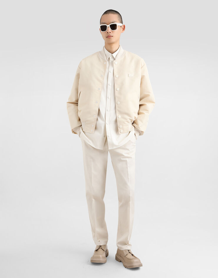 Dolce & Gabbana Camisa de algodón con placa Beige G5KS2TFUFL3