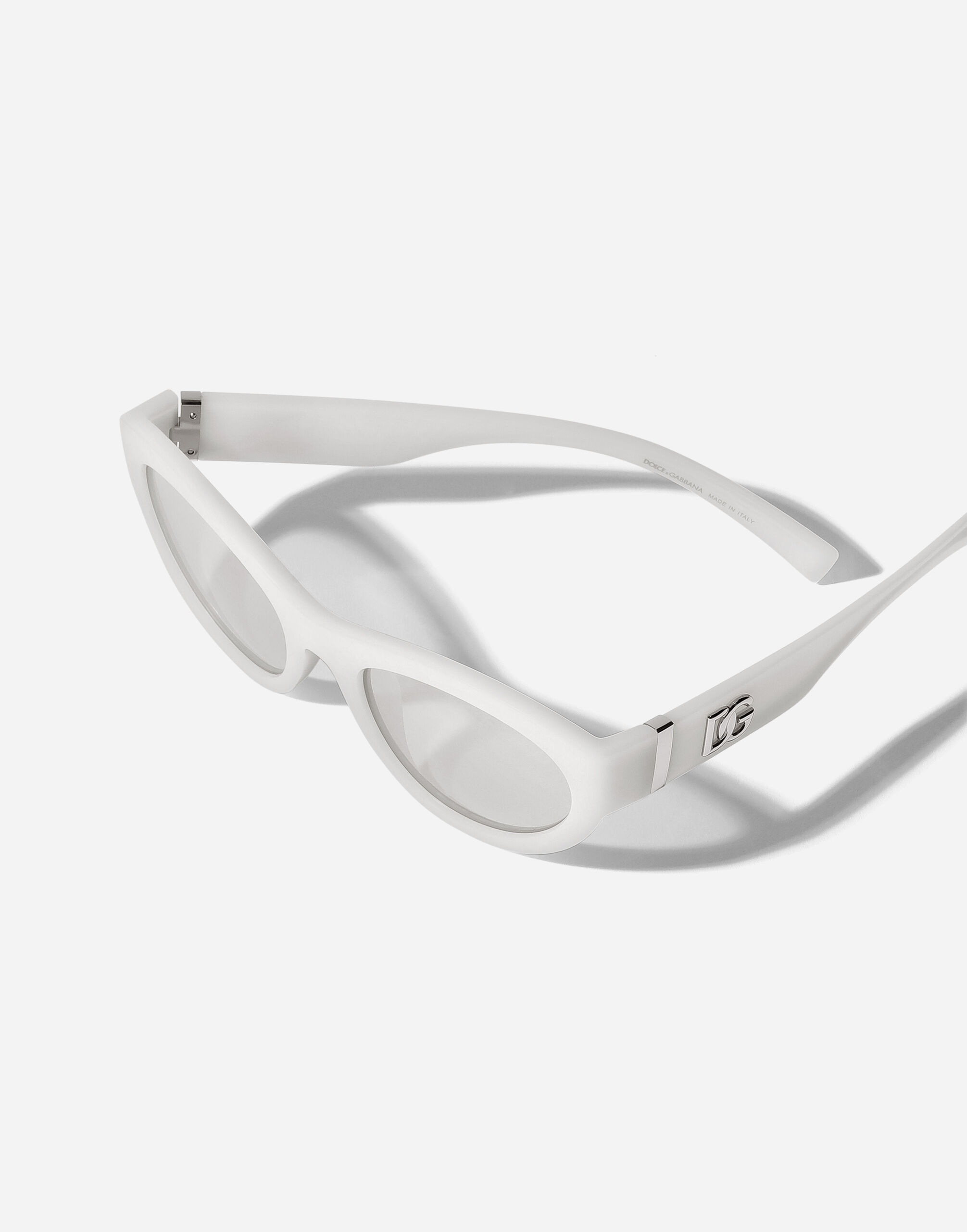 Milky whiteのウィメンズ DG Crossed サングラス | Dolce&Gabbana®