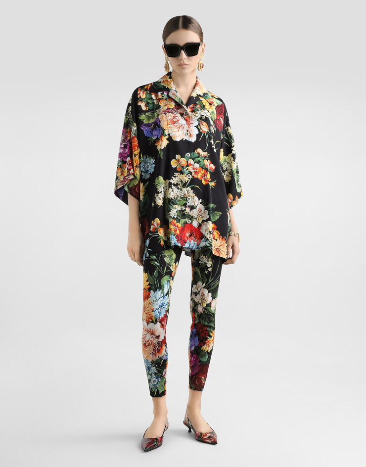Dolce & Gabbana Hose aus Charmeuse mit Blumenbouquet-Print Drucken FTCQ4TFSA7W