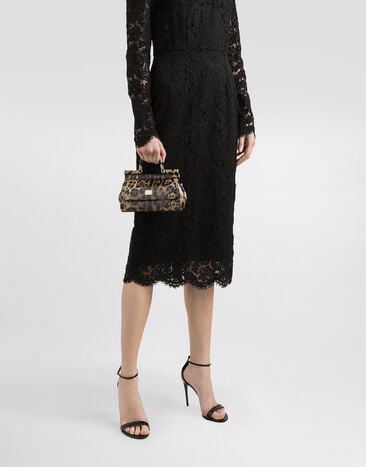 Dolce & Gabbana حقيبة Sicily ميني من جلد العجل المصقول بطبعة الليوبارد طبعة جلود الحيوانات BB7116BM568