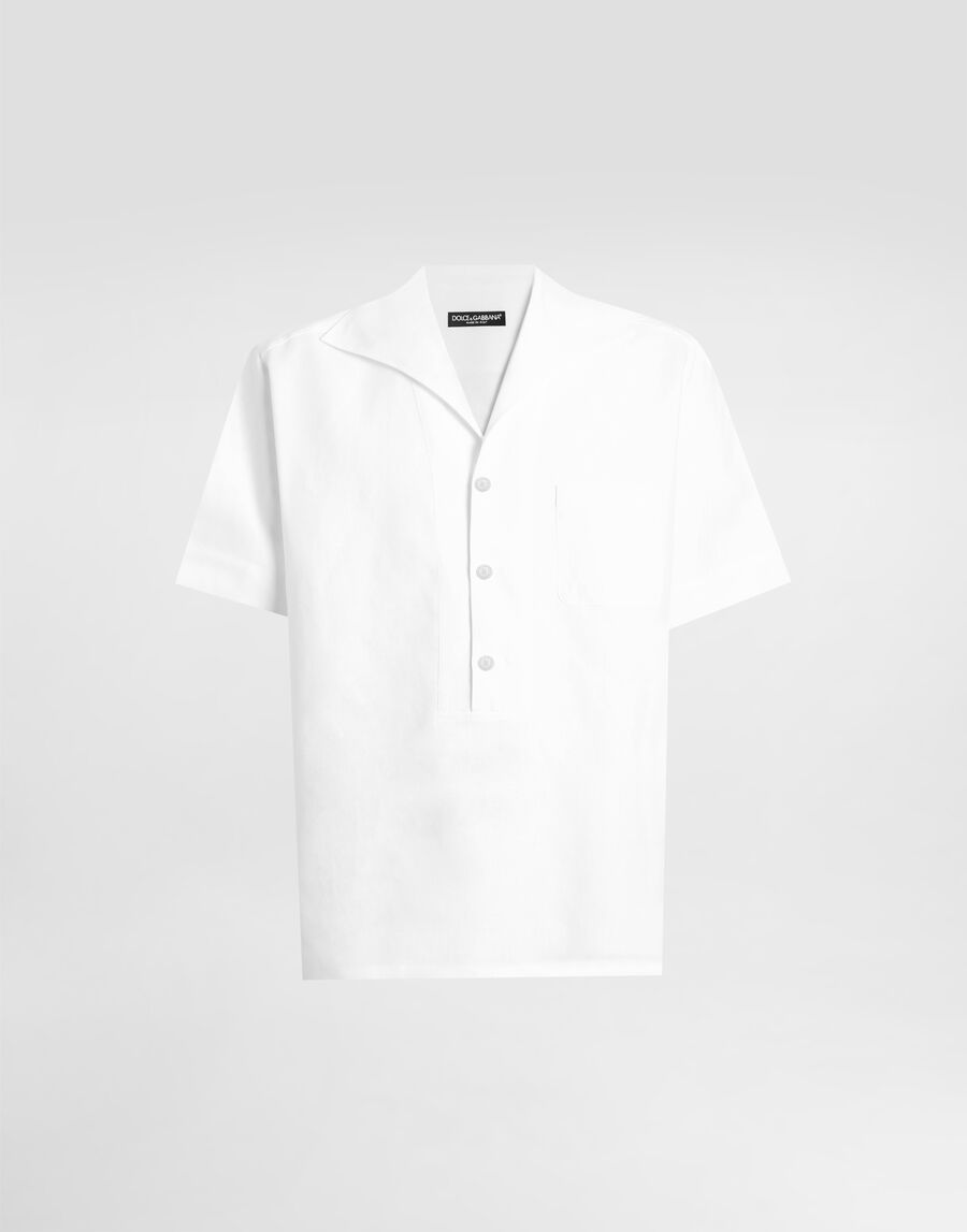 Three-button short-sleeved linen shirt