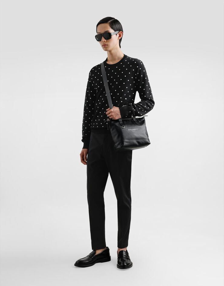 Dolce & Gabbana حقيبة تسوق صغيرة من جلد عجل أسود BM2384A6E48