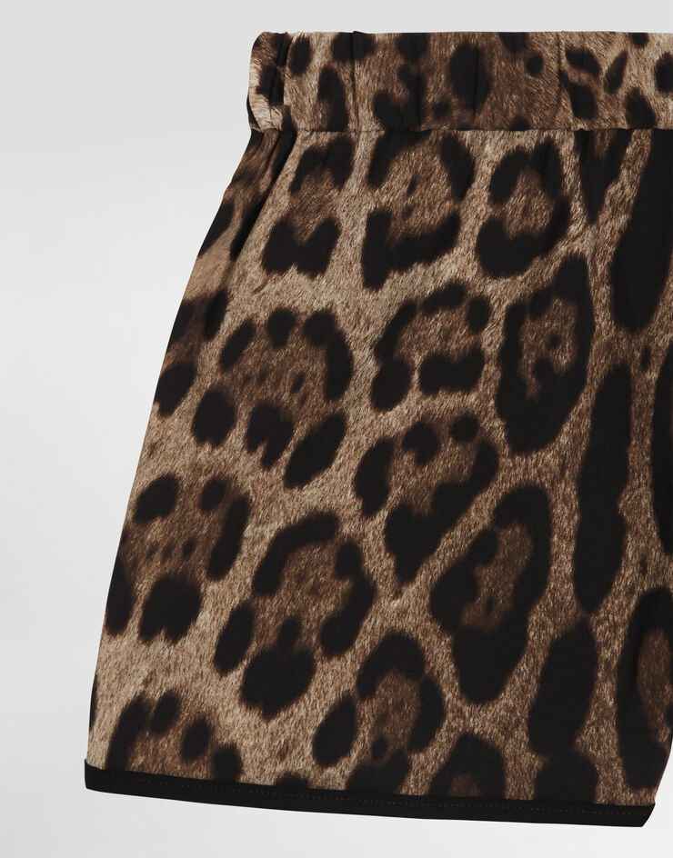 Dolce & Gabbana Leopard-print shorts Print L5J845ONO11