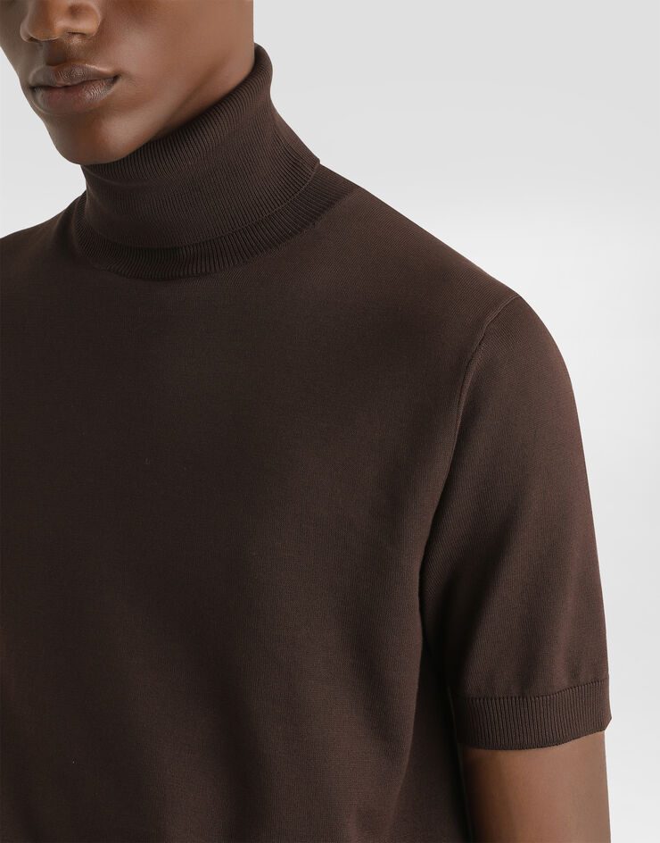 Dolce & Gabbana Rollkragenpullover mit kurzen Ärmeln aus Baumwolle Braun GXW49TJBCFV