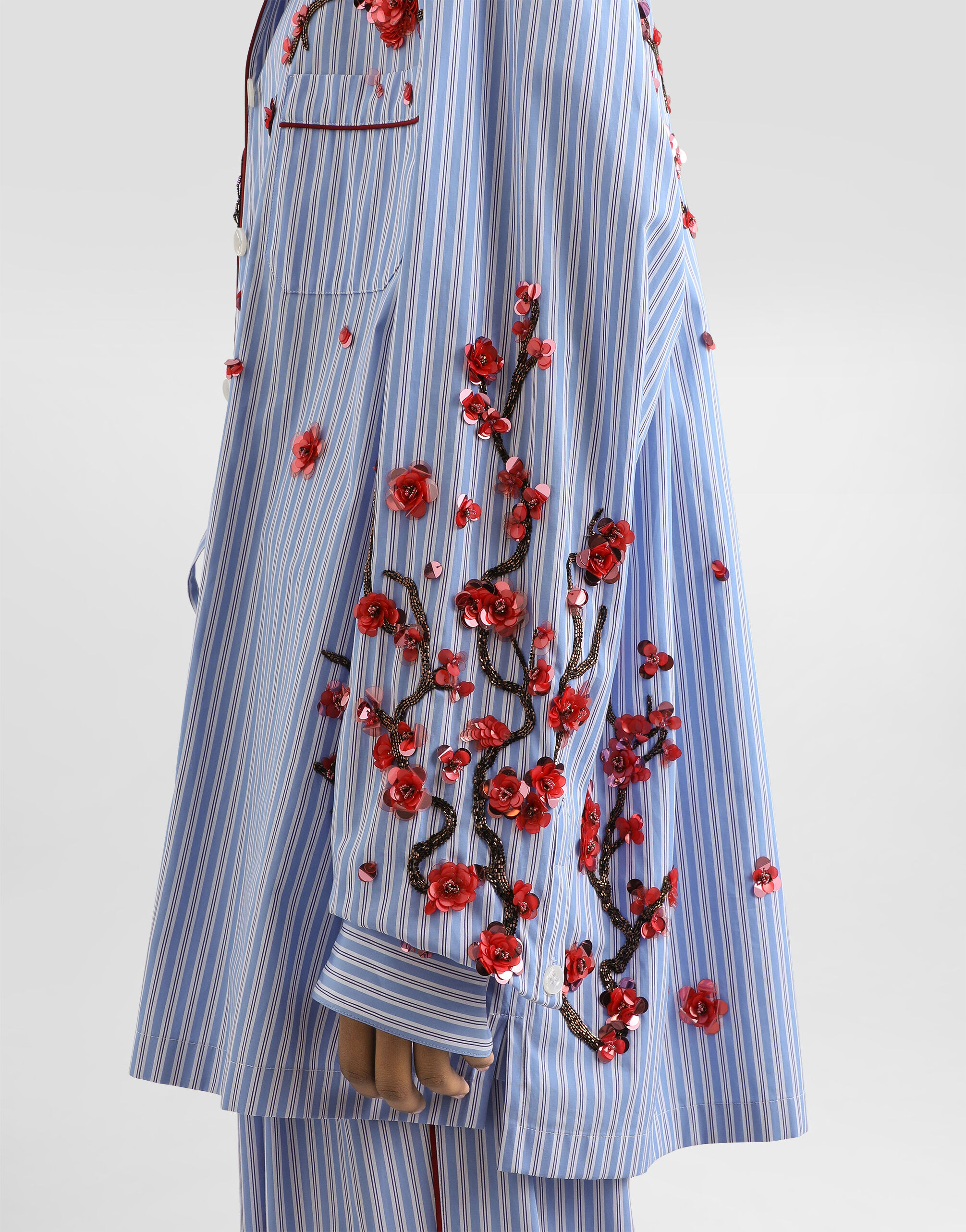 DOLCE&GABBANA カットソー トップス シルク 豪華 薔薇柄 36 Poplin shirt with cherry tree embroidery in Multicolor for Women