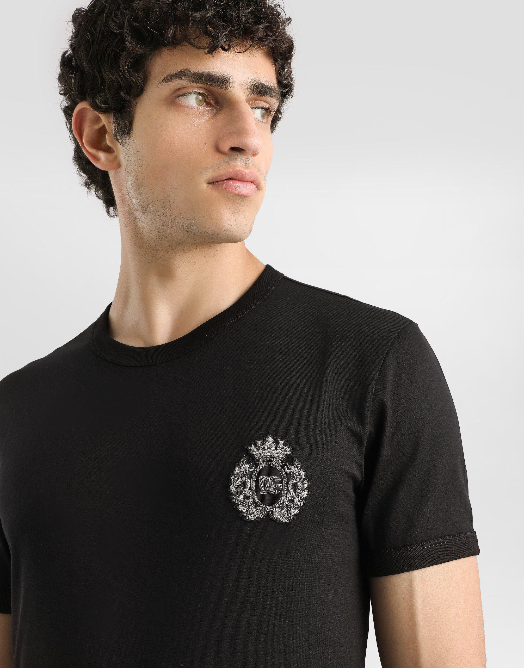 Cotton t-shirt with heraldic patch in Black for Men