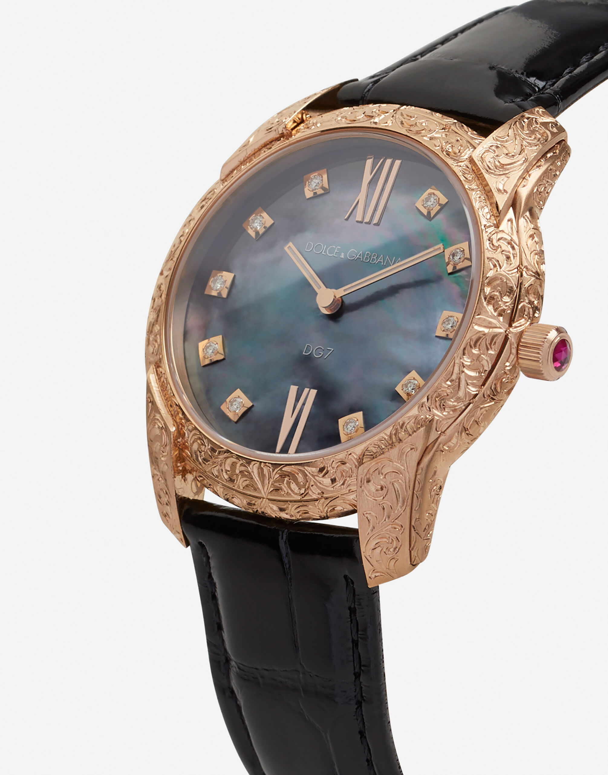 DG7 Gattopardo watch in red gold with black mother of pearl and