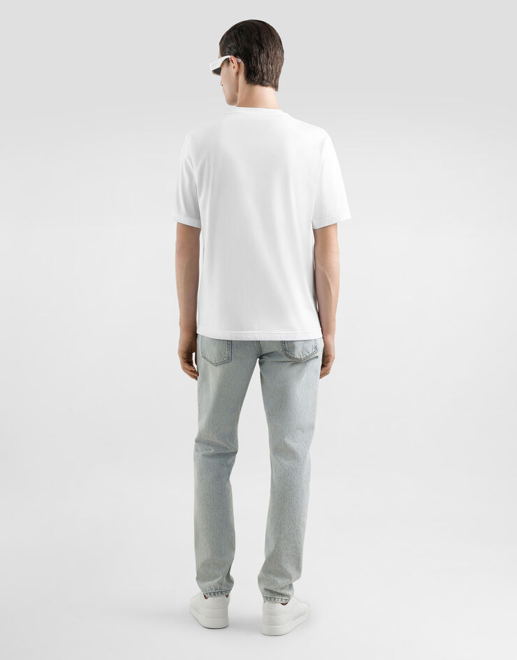 Dolce & Gabbana Jeans Regular aus Baumwolle mit Plakette Mehrfarbig GYJCCDG8MU1