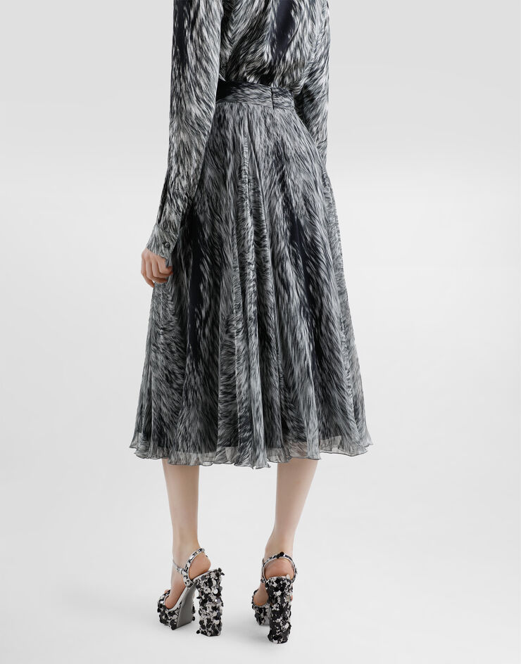 Dolce & Gabbana Longuette-Tellerrock aus Chiffon mit Fellprint Grau F4C2VTIS1X3