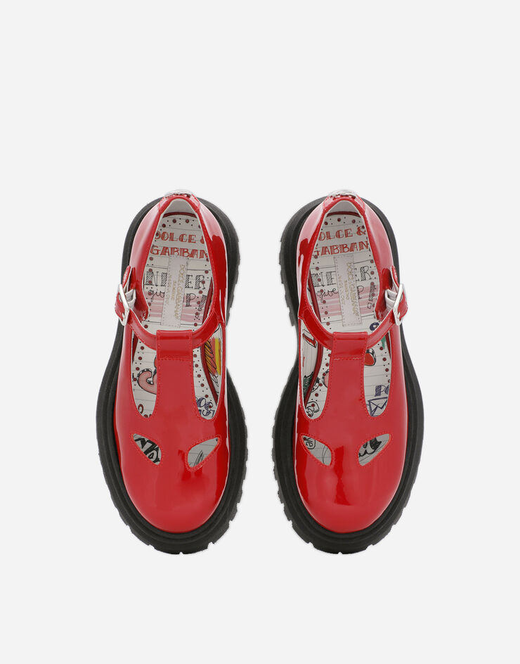 Dolce & Gabbana Zapato de charol en forma de T Rojo D11114A1328