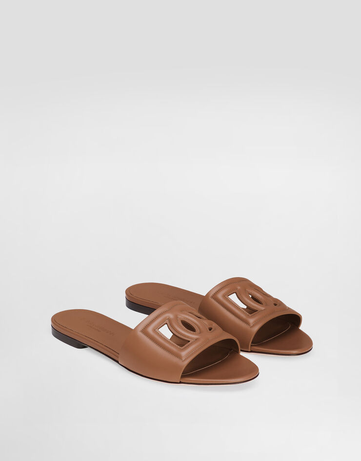 Dolce & Gabbana Chancla en piel de becerro con logotipo DG Marrón CQ0436AY329