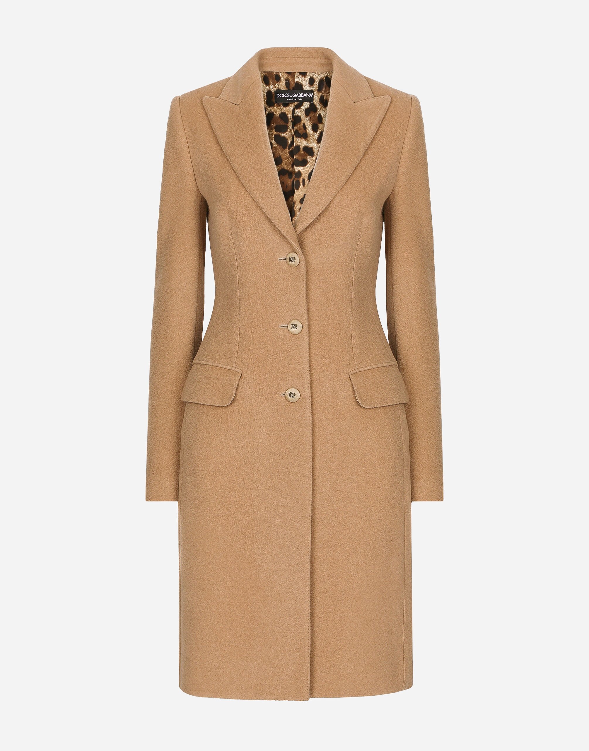 Single breasted camel wool coat in Pale Pink for Women