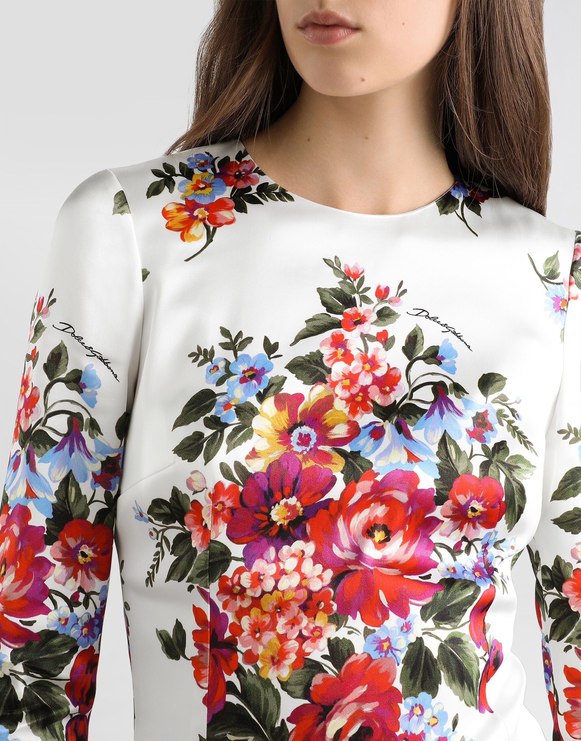 Flower bouquet-print satin sheath dress in Multicolor for Women