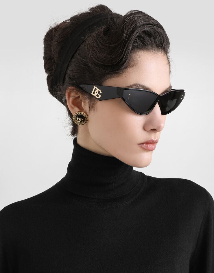 Dolce & Gabbana Like a Virgin clip earrings Gold WER6V1W1111