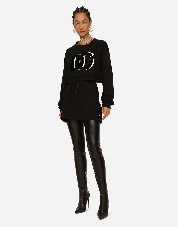 Dolce & Gabbana Minifalda de punto con parche de logotipo Negro F4CJRZHU7HV