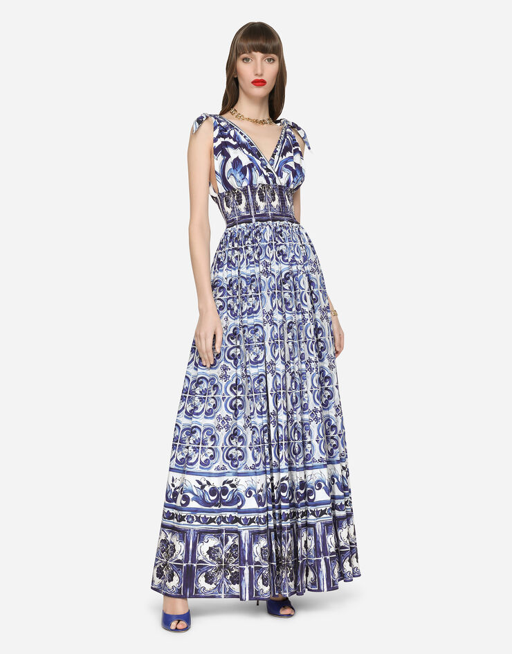 Dolce&Gabbana Langes Kleid aus Popeline Majolika-Print Mehrfarbig F6ADOTHH5AP