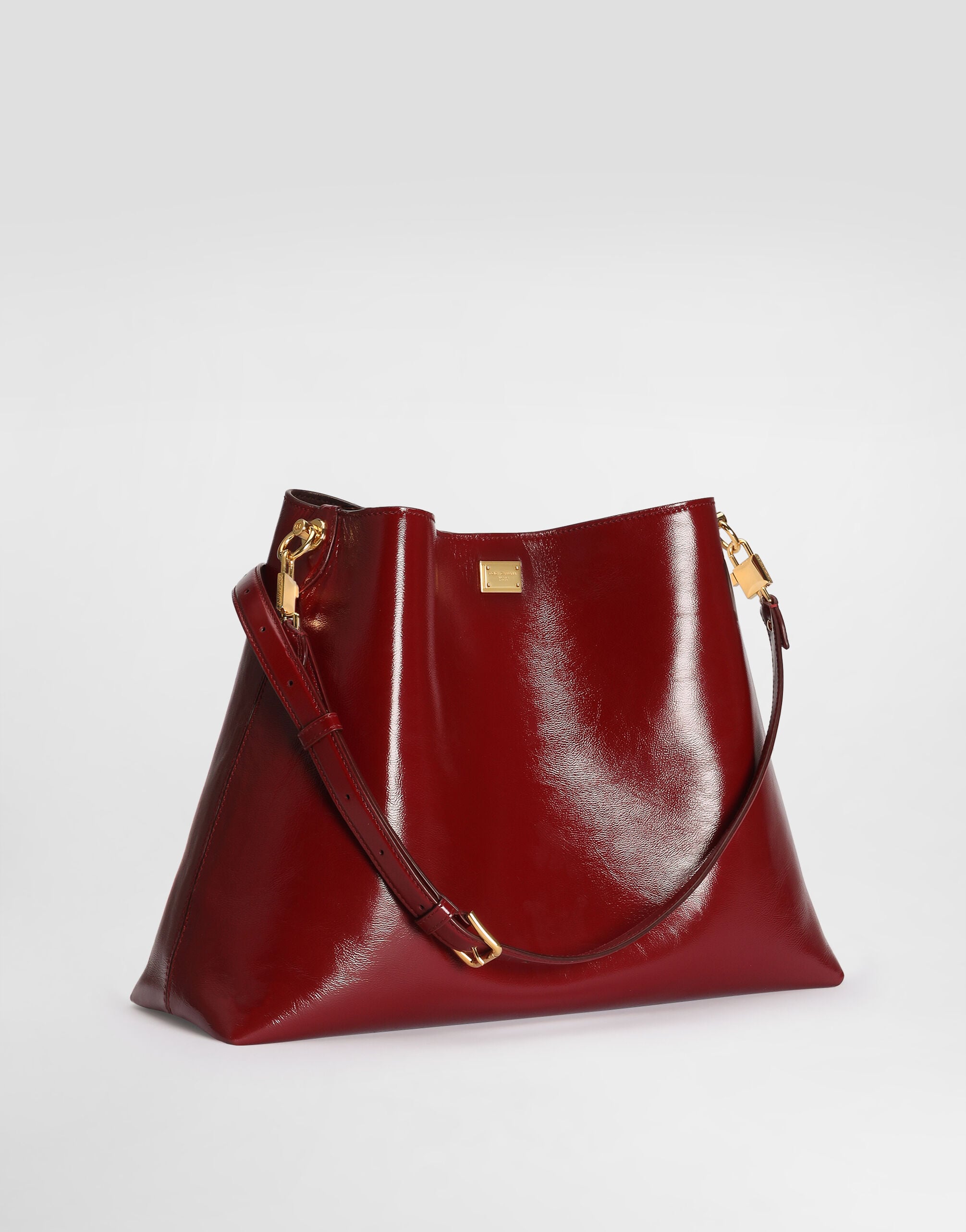 Large Vittoria calfskin shoulder bag in Red for Women