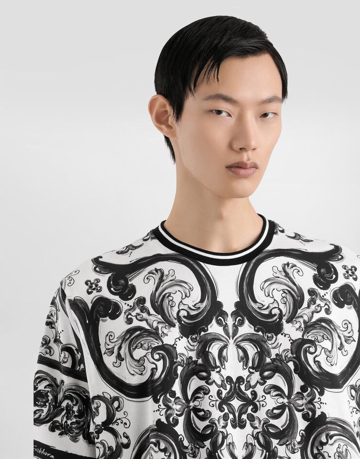 Dolce & Gabbana T-shirt à manches courtes et imprimé majoliques Multicolore G8PN9TII7HM