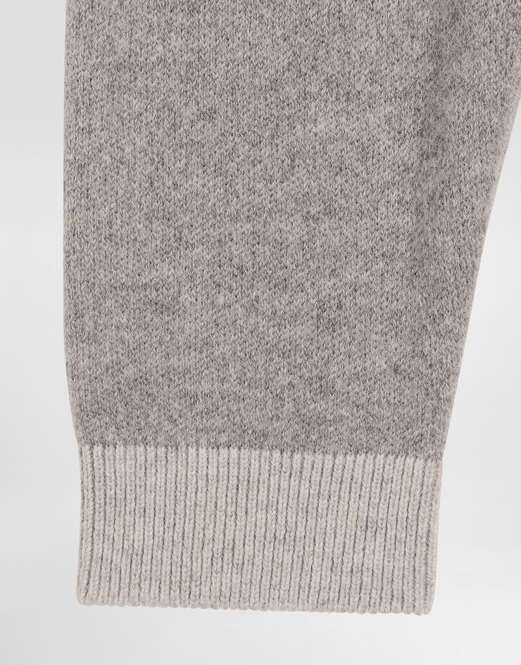 Dolce & Gabbana Wool and cashmere trousers Grey L1KP13JGMB8