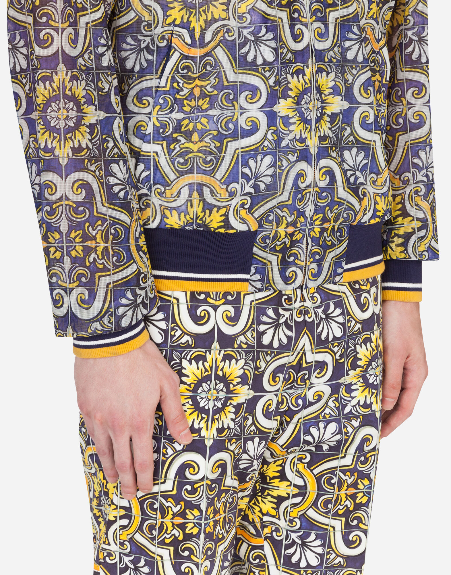 Nylon jacket with maiolica print