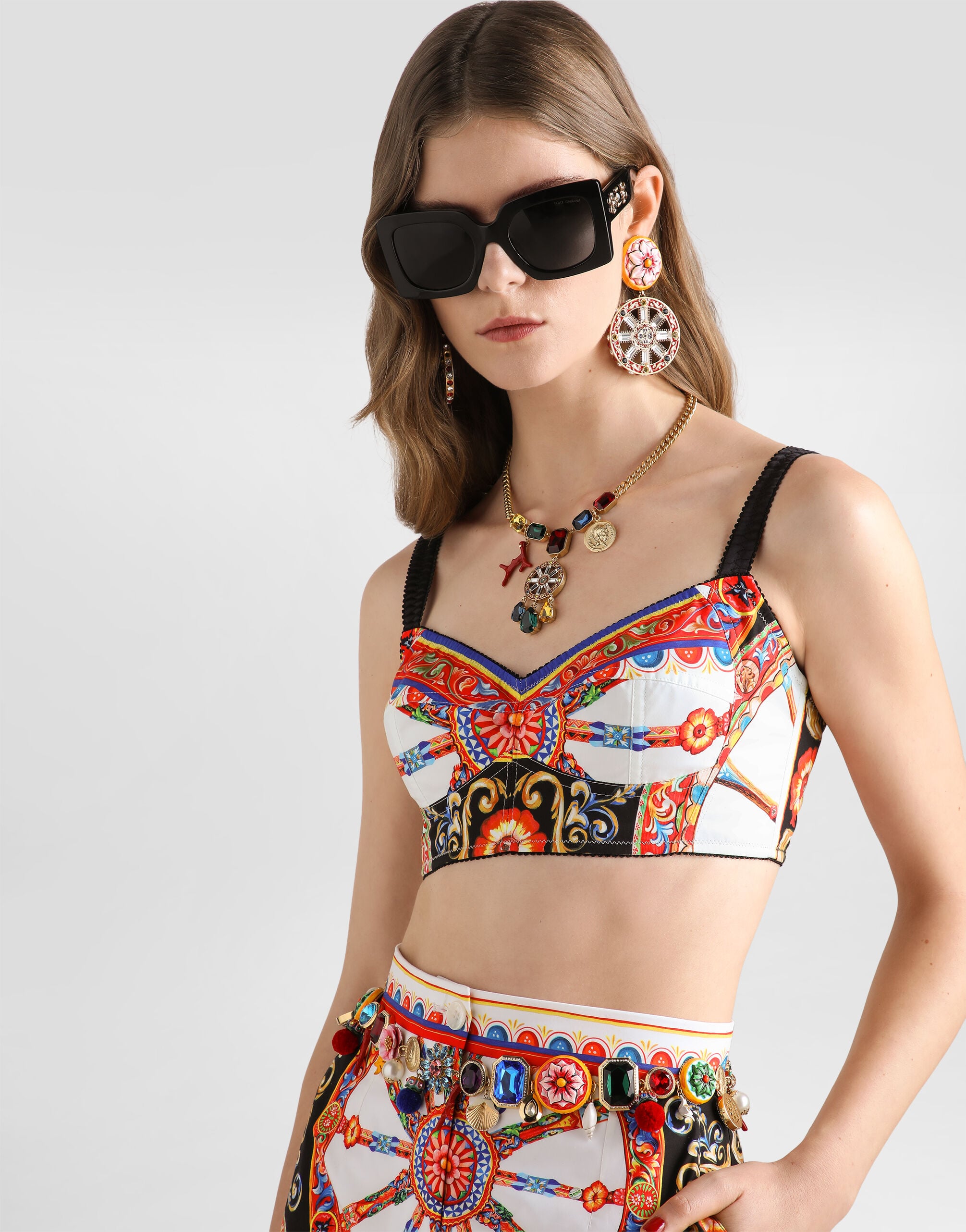 DOLCE&GABBANA カメリア コットンポプリン オフショルダーブラウス Carretto-print poplin top in Multicolor for Women | Dolce&Gabbana® US