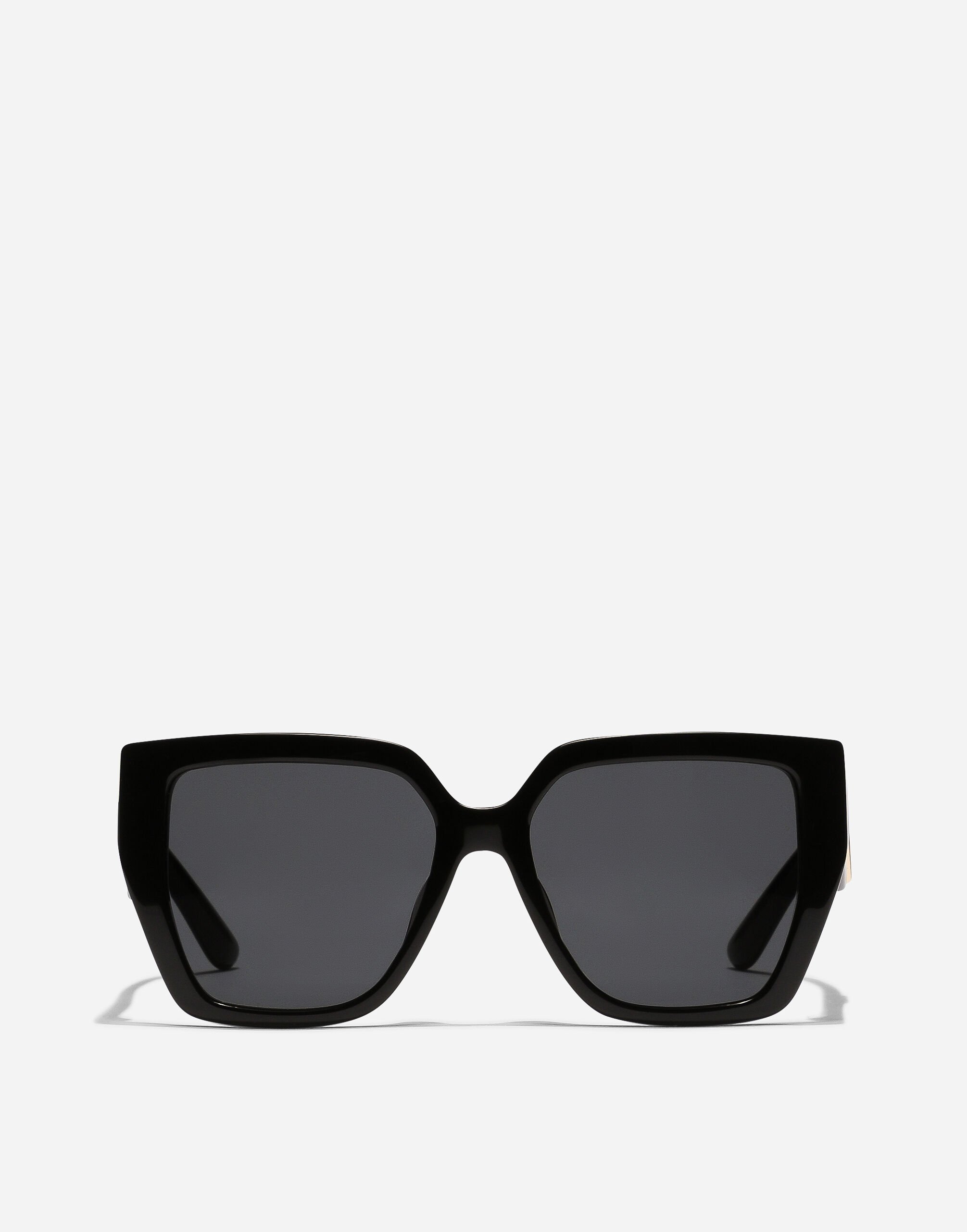 D&g store oversized sunglasses