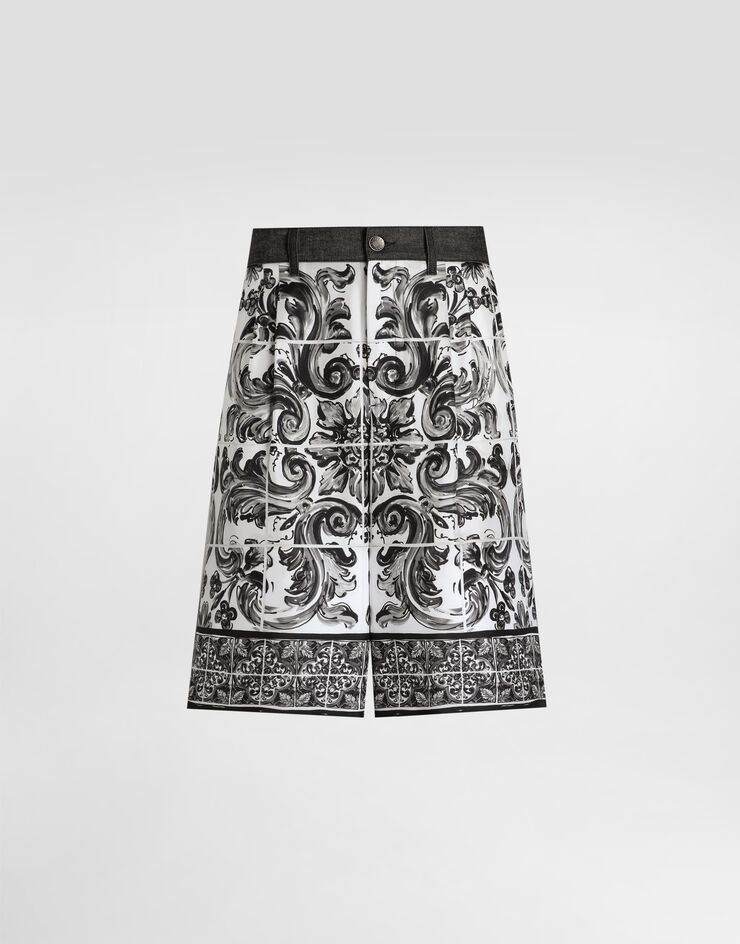 Dolce & Gabbana شورت برمودا دنيم بطبعة مايوليكا متعدد الألوان GP03IDG8ND7