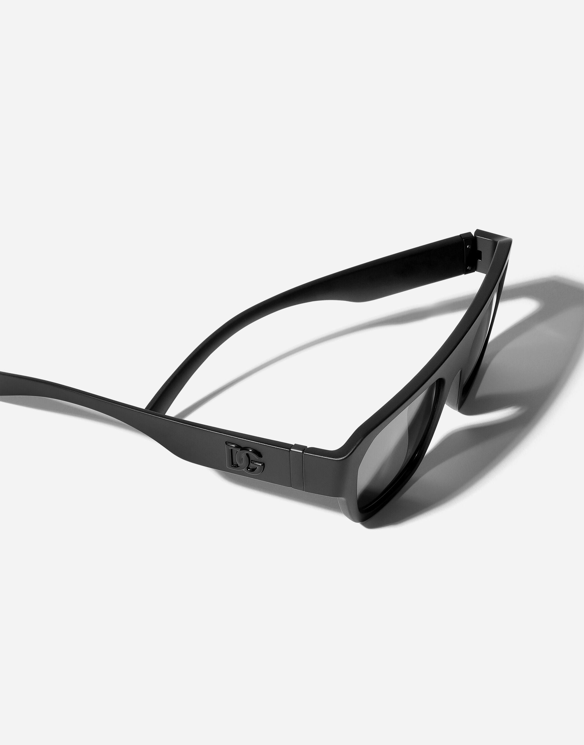 DG Crossed Sunglasses in Matte black for Women | Dolce&Gabbana® US
