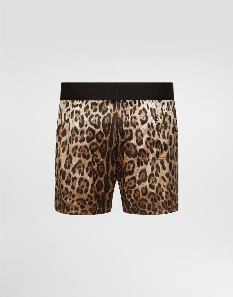 Dolce & Gabbana Short en soie à imprimé léopard Dolce & Gabbana Short en soie à imprimé léopard Imprimé M4F05TONR26