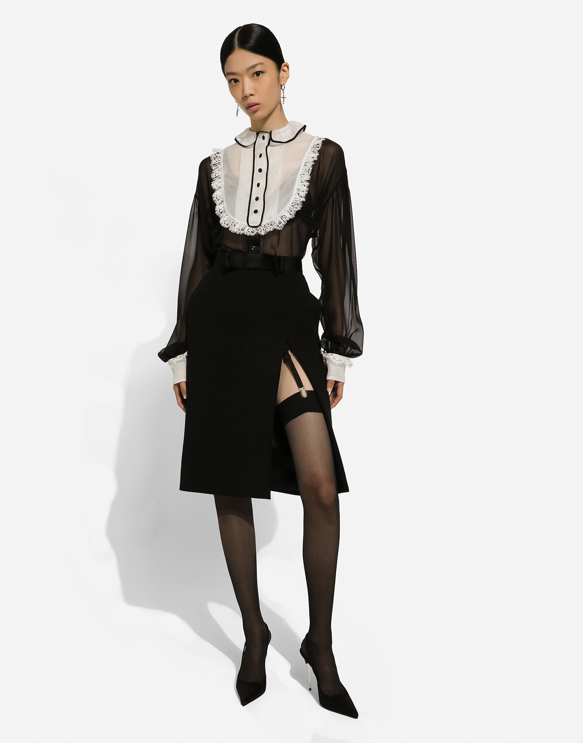 Jupe midi satin noir top
