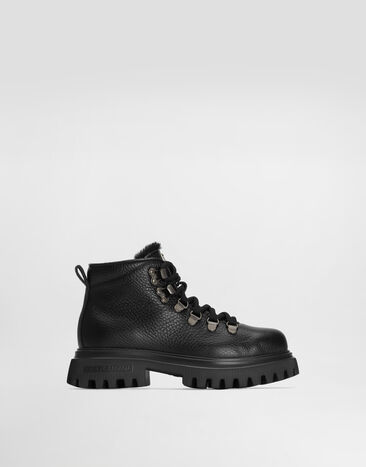 Dolce & Gabbana Calfskin boots  DA5362A0722