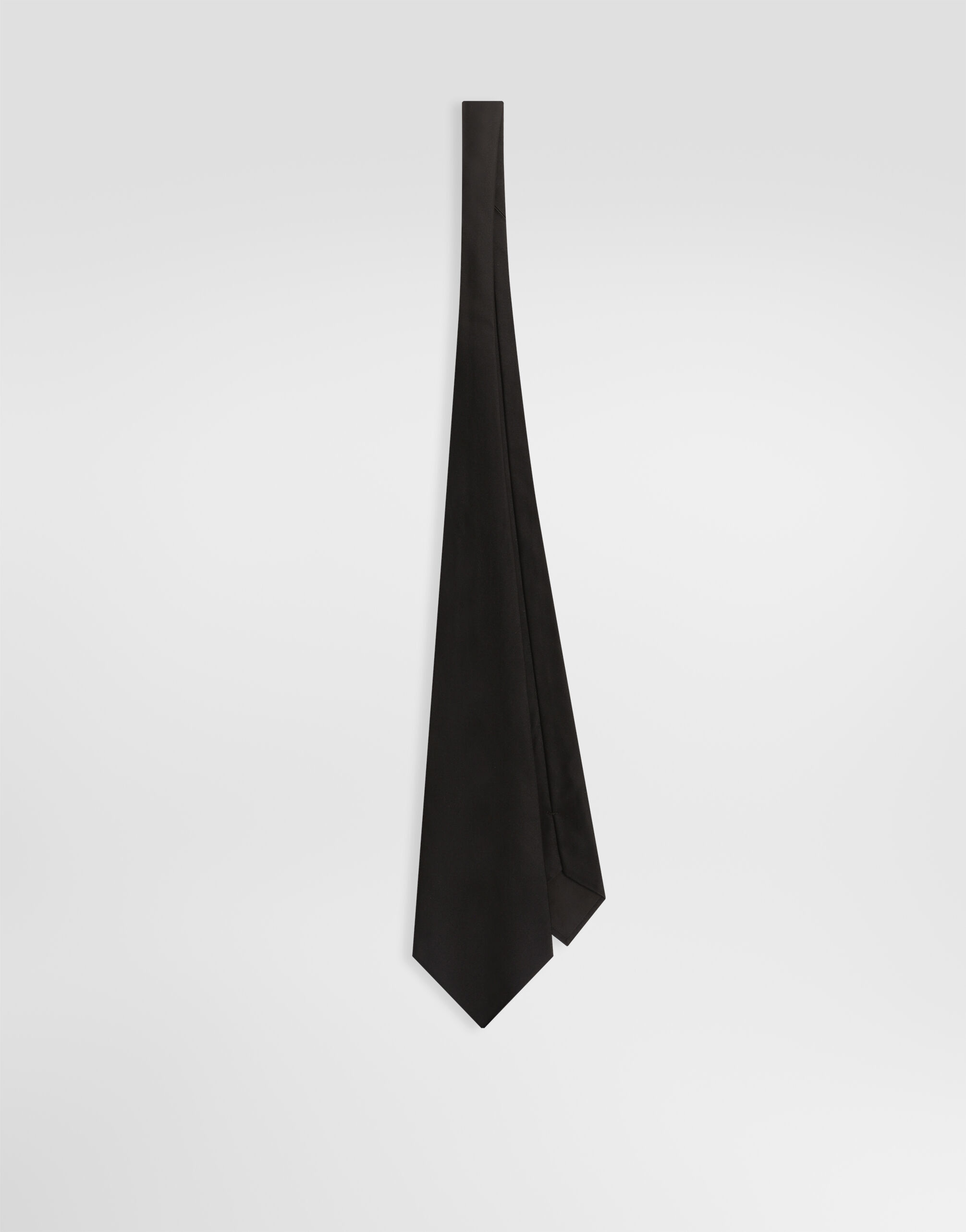 Ties, bow ties, and pocket squares | Dolce&Gabbana®