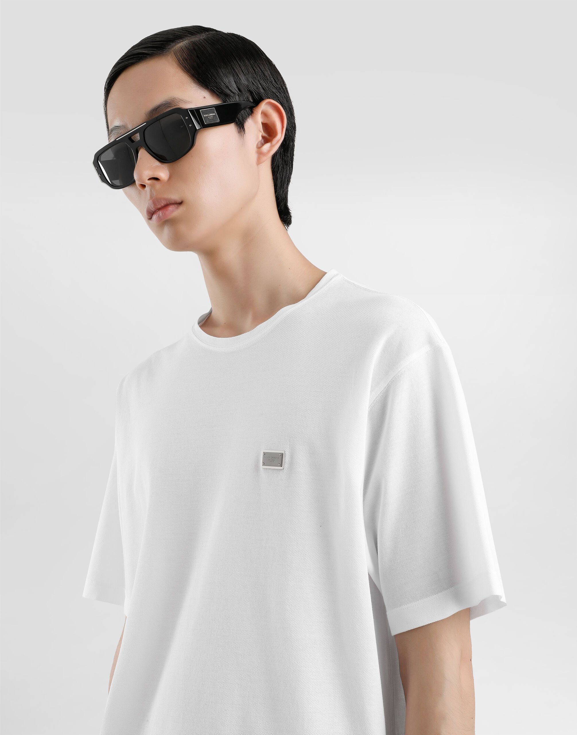 Tシャツ・カットソー DOLCE & GABBANA Men T-shirt White G8SE3TFU7EN W0800 Cotton T-shirt with tag in White for Men | Dolce&Gabbana® US