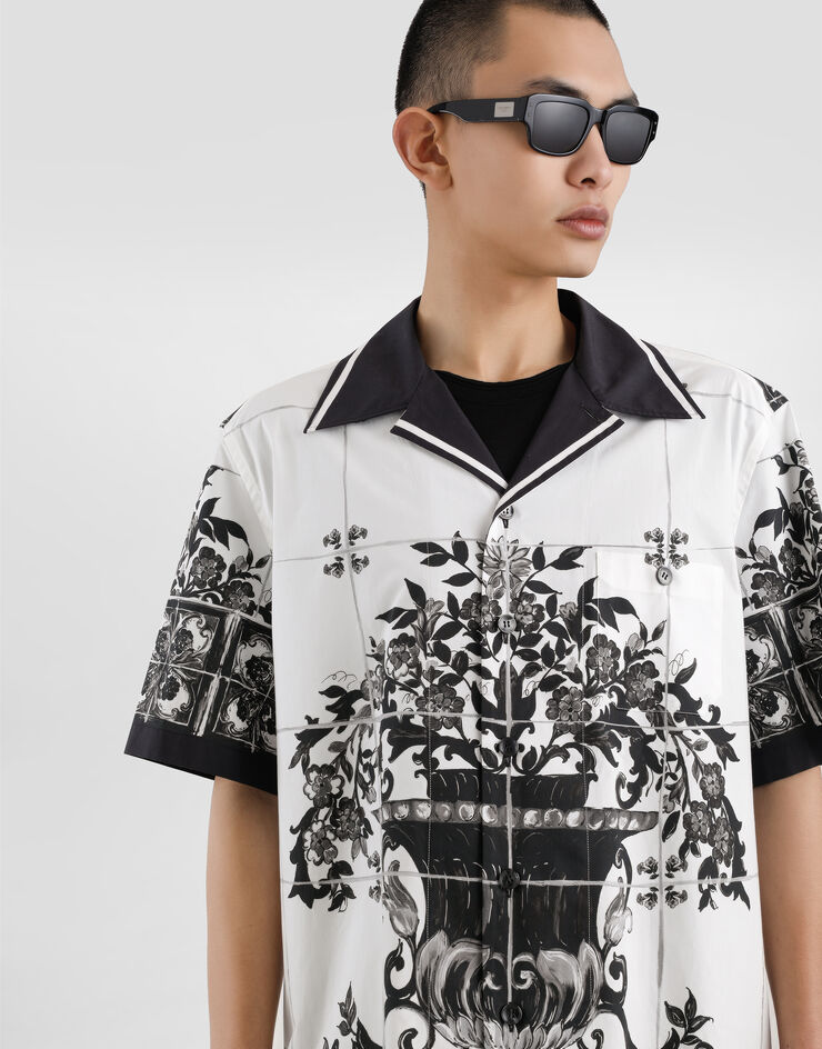 Dolce & Gabbana Hawaiihemd aus Popeline mit Majolika-Print Mehrfarbig G5JH9THH5EC