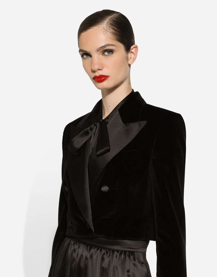 Dolce & Gabbana Chaqueta tipo esmoquin corta de botonadura doble de terciopelo Negro F291WTFUVG7