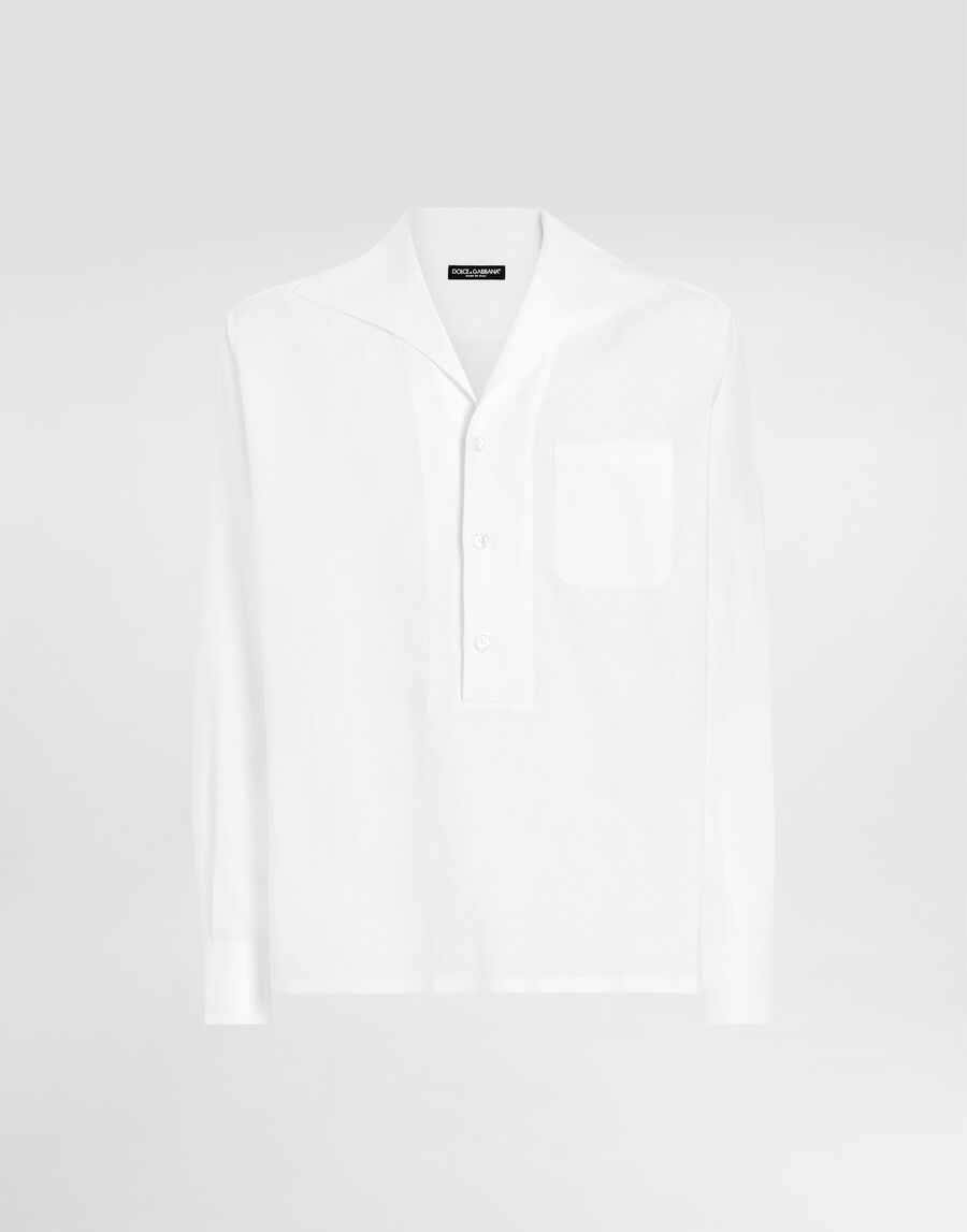 Three-button long-sleeved linen shirt