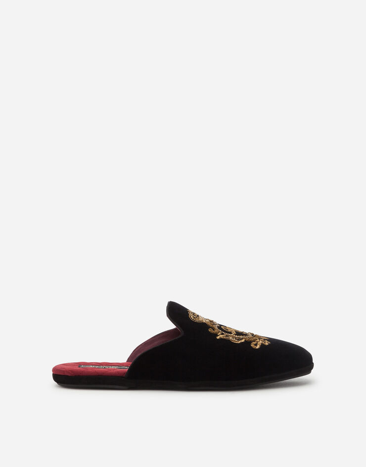 ブラックのメンズ Velvet slippers with coat of arms embroidery 