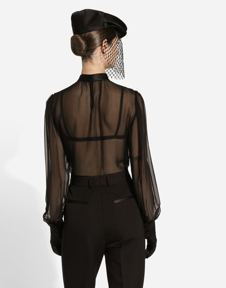 Dolce & Gabbana Blusa en chifón de seda con lazada en el cuello Negro F7AG0TFU1AT