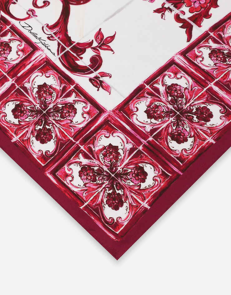 Dolce & Gabbana Majolica print scarf (70 x 70) Multicolor FN092RGDAOY