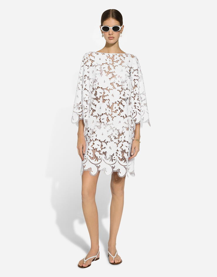 Dolce & Gabbana Fließendes kurzes Kleid aus Baumwolle mit Ausschnittstickerei Weiss F6JKRZFG6AD