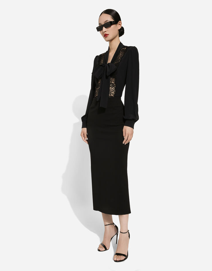 Dolce & Gabbana Bluse aus Seide mit Intarsie aus Spitze Schwarz F5R31TFUABS