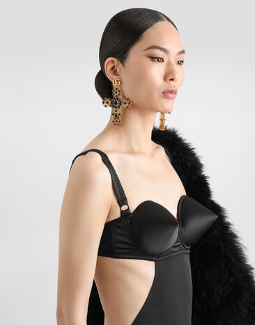 Dolce & Gabbana 필리그리 십자가 이어링 멀티 컬러 WEP4C4W1111